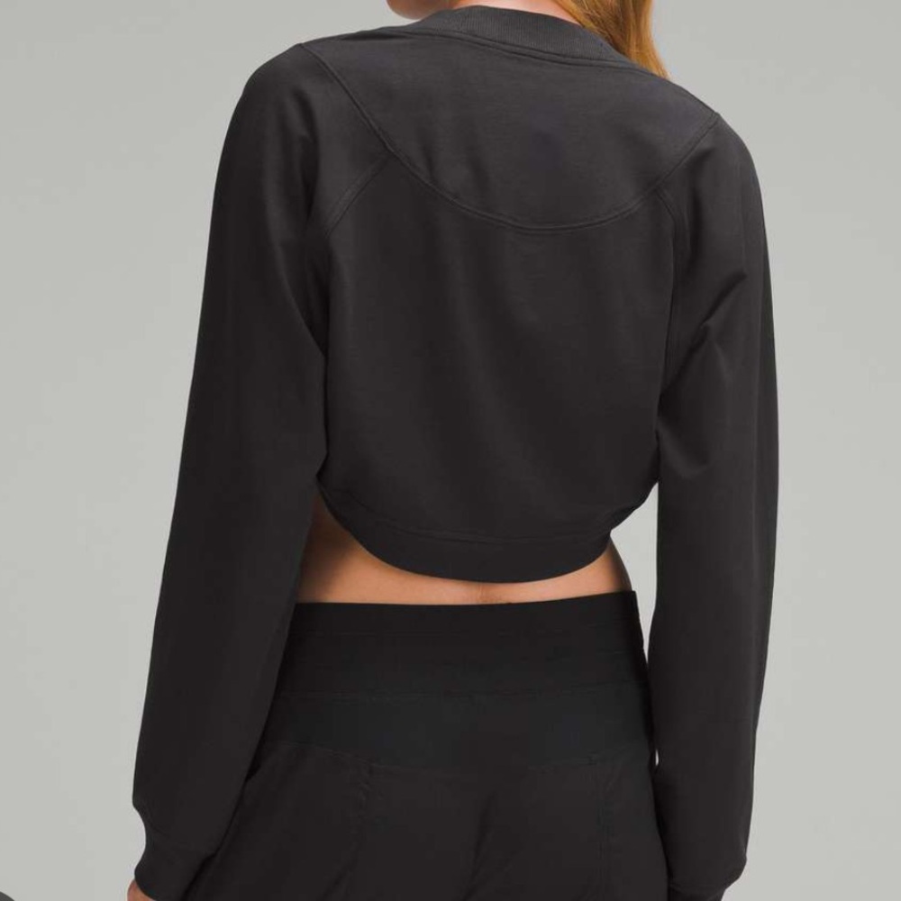 Lululemon Long-Sleeve Shrug